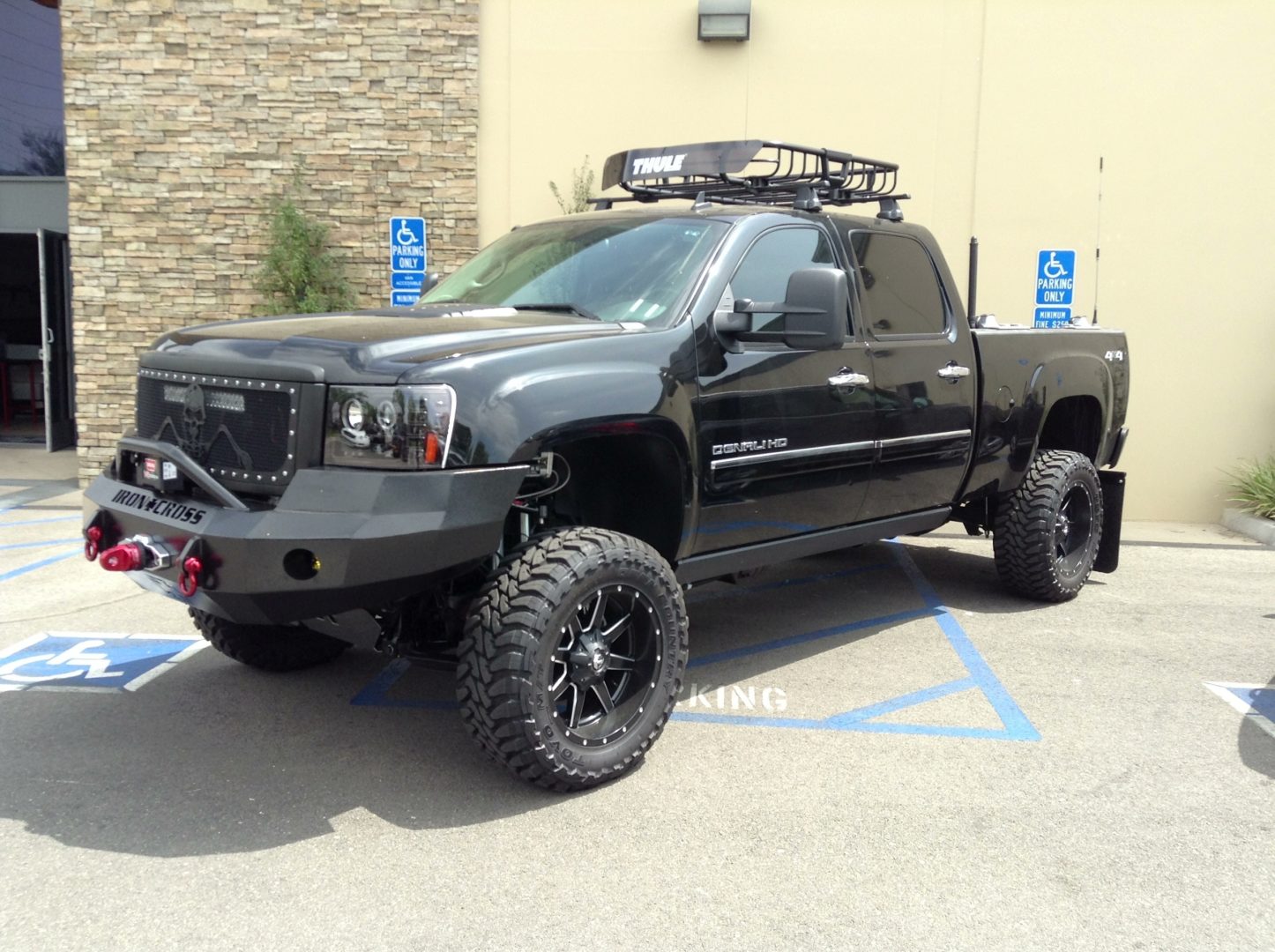 CST 11-19 GM 2500 / 3500 6-8″ Stage 1 Suspension System
